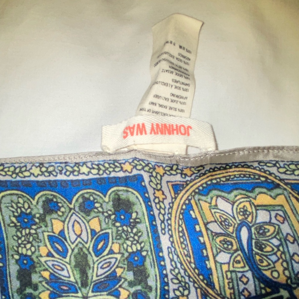 Johnny Was  Patterned Scarf - Picture 4 of 6